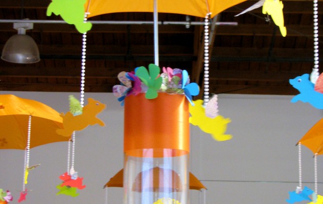 Flying Pig Centerpieces - Under the Umbrella